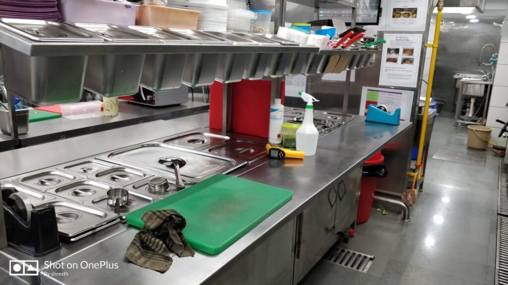 Bain Marie with Steamer Below